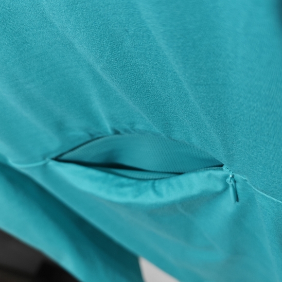 Fabletics Hoodie Large Phoenix Run Thumb Holes Lightweight Airy Vented T… - Picture 5 of 6
